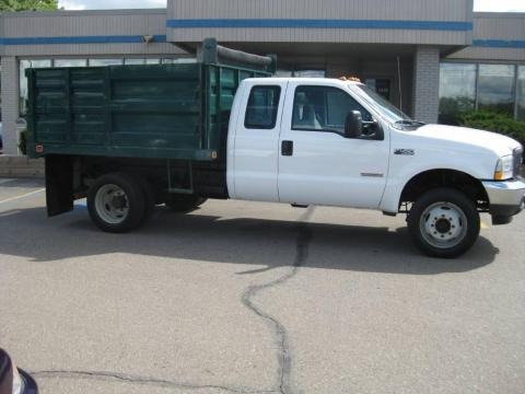 2004 Ford F450 Super Duty XL SuperCab 4x4 Chassis Data, Info and Specs