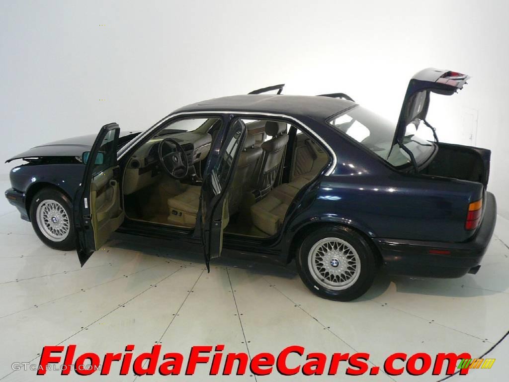 1995 5 Series 525i Sedan - Orient Blue Metallic / Beige photo #8