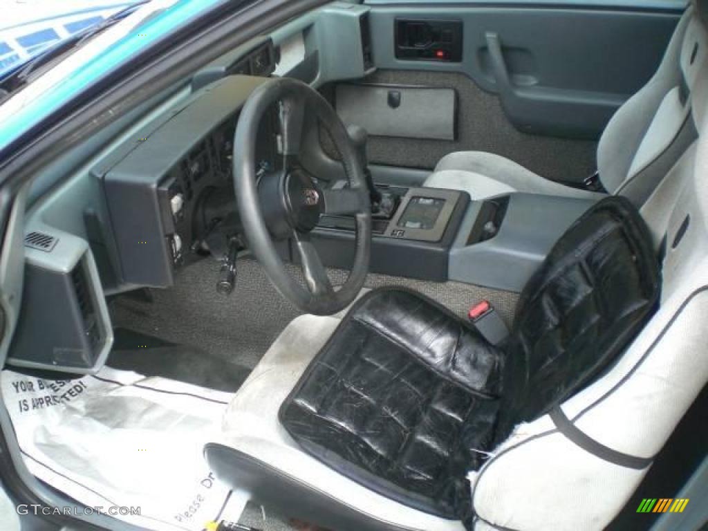 1987 Fiero GT - Bright Blue / Gray photo #8