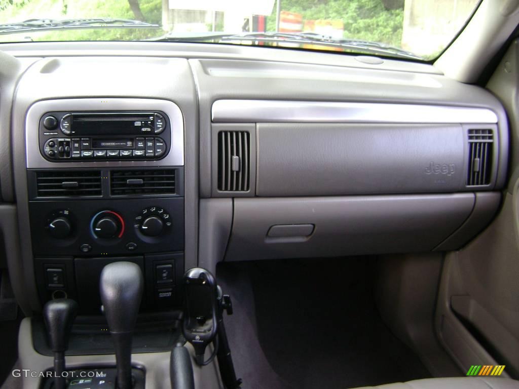 2002 Grand Cherokee Laredo 4x4 - Steel Blue Pearlcoat / Dark Slate Gray/Light Slate Gray photo #18