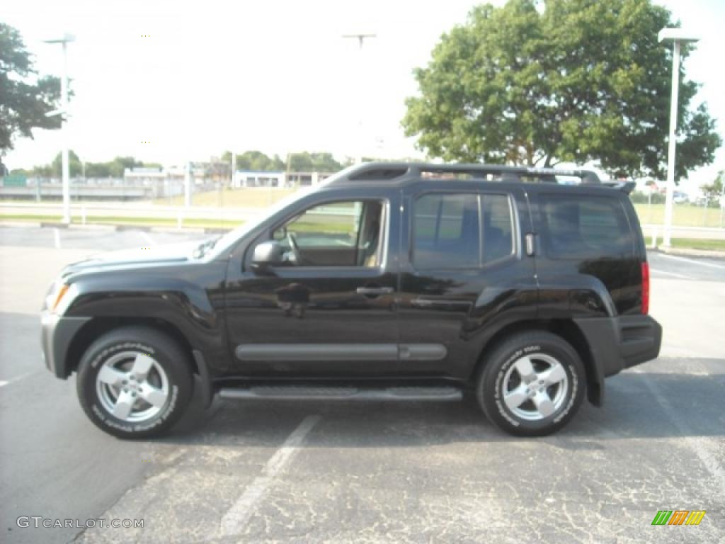 Super Black Nissan Xterra