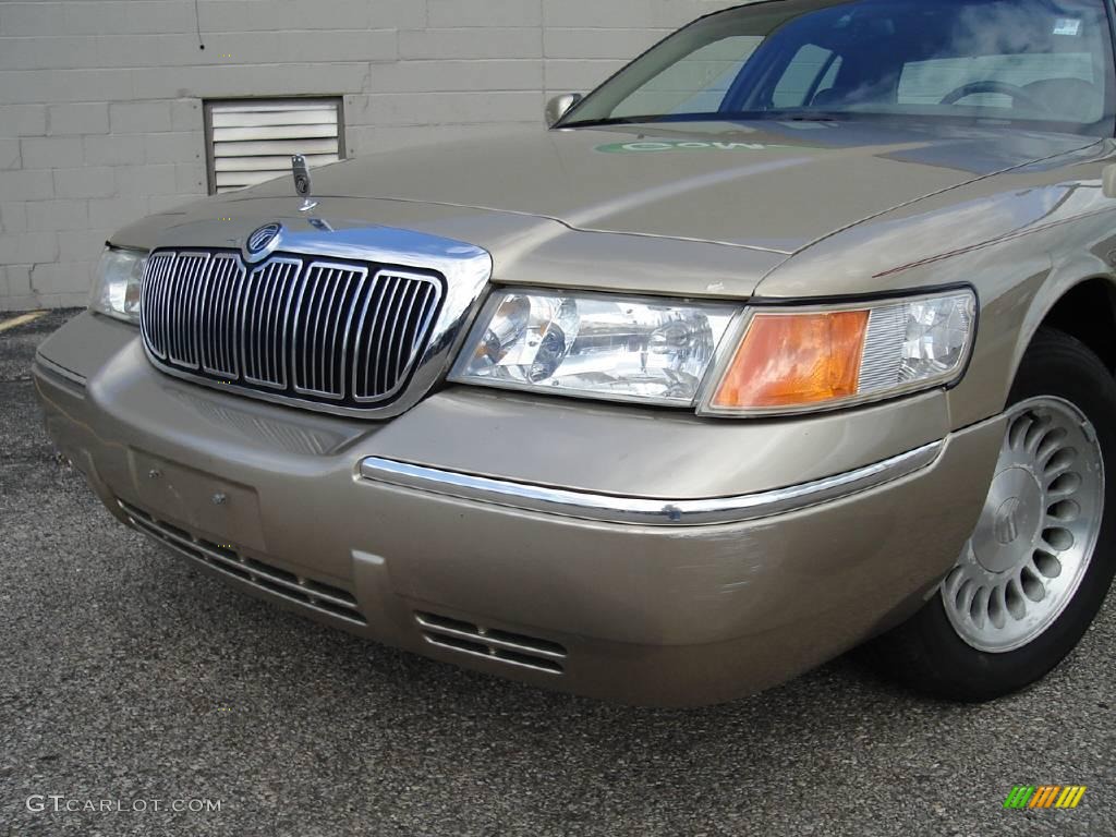 2000 Grand Marquis LS - Harvest Gold Metallic / Medium Parchment photo #9