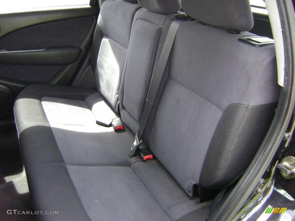 2003 Outlander LS 4WD - Labrador Black Pearl / Charcoal photo #10