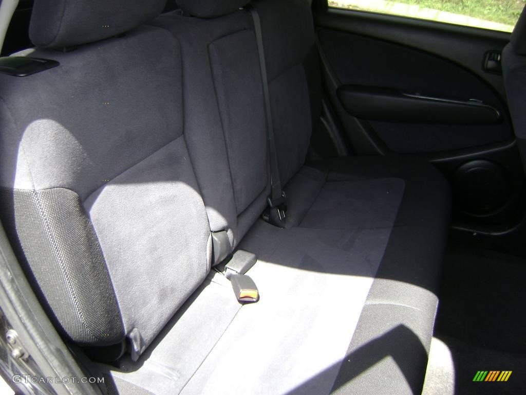 2003 Outlander LS 4WD - Labrador Black Pearl / Charcoal photo #13