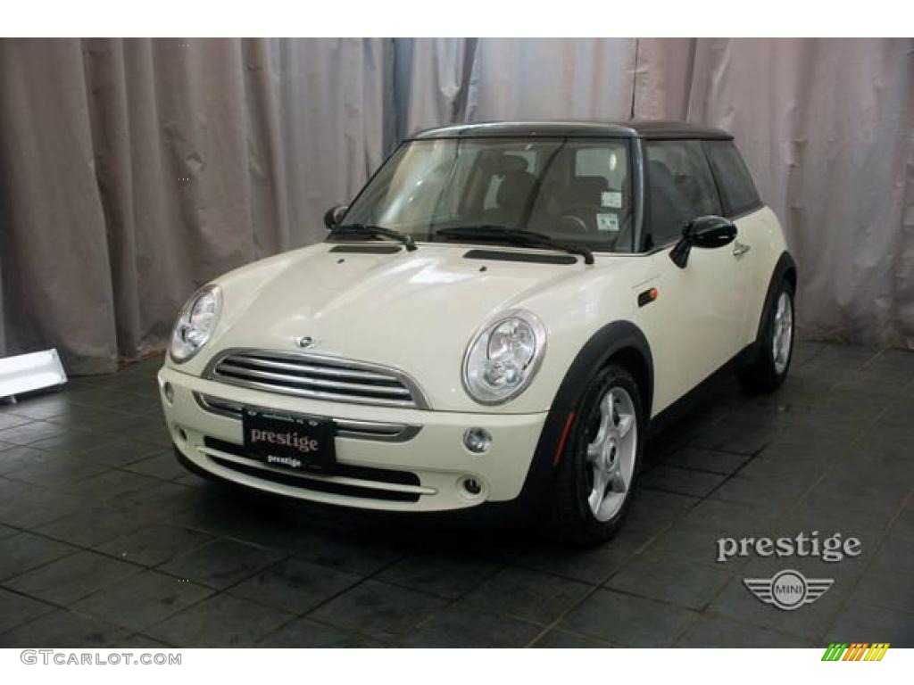 2006 Cooper Hardtop - Pepper White / Space Gray/Panther Black photo #1