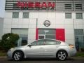 Radiant Silver Metallic - Altima 3.5 SE Photo No. 5