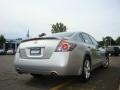 Radiant Silver Metallic - Altima 3.5 SE Photo No. 9