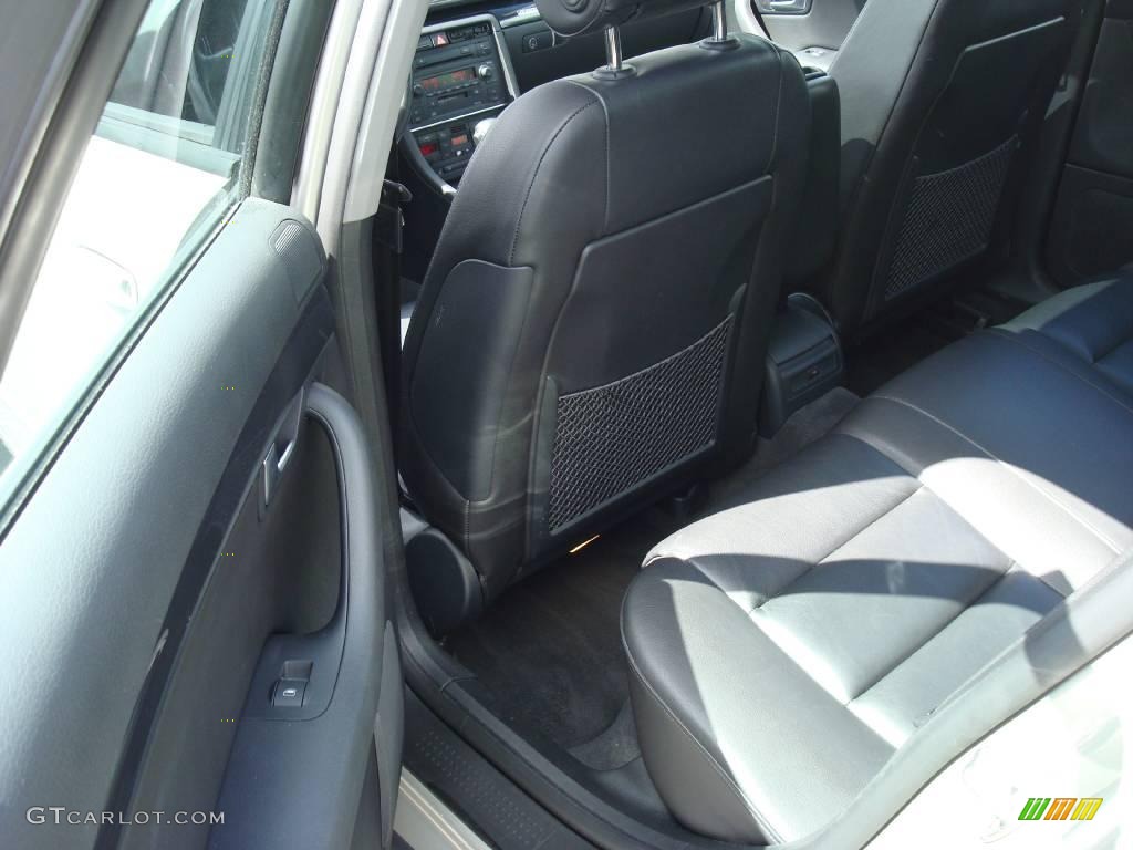 2004 A4 1.8T quattro Sedan - Champagne Metallic / Ebony photo #22