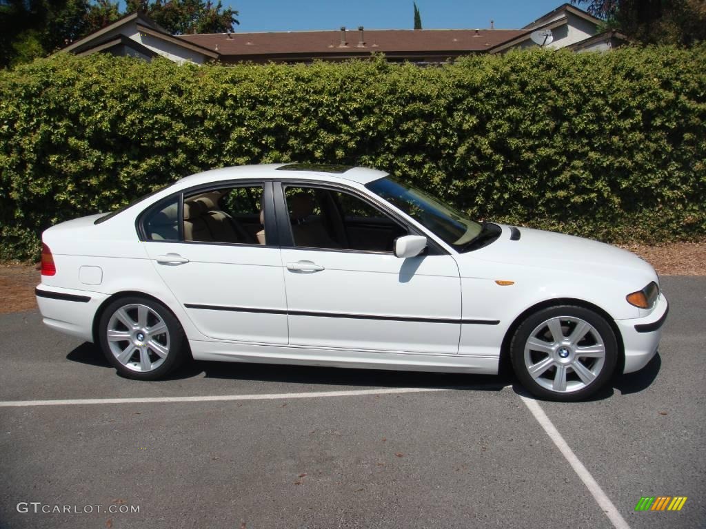 2003 3 Series 325i Sedan - Alpine White / Sand photo #8