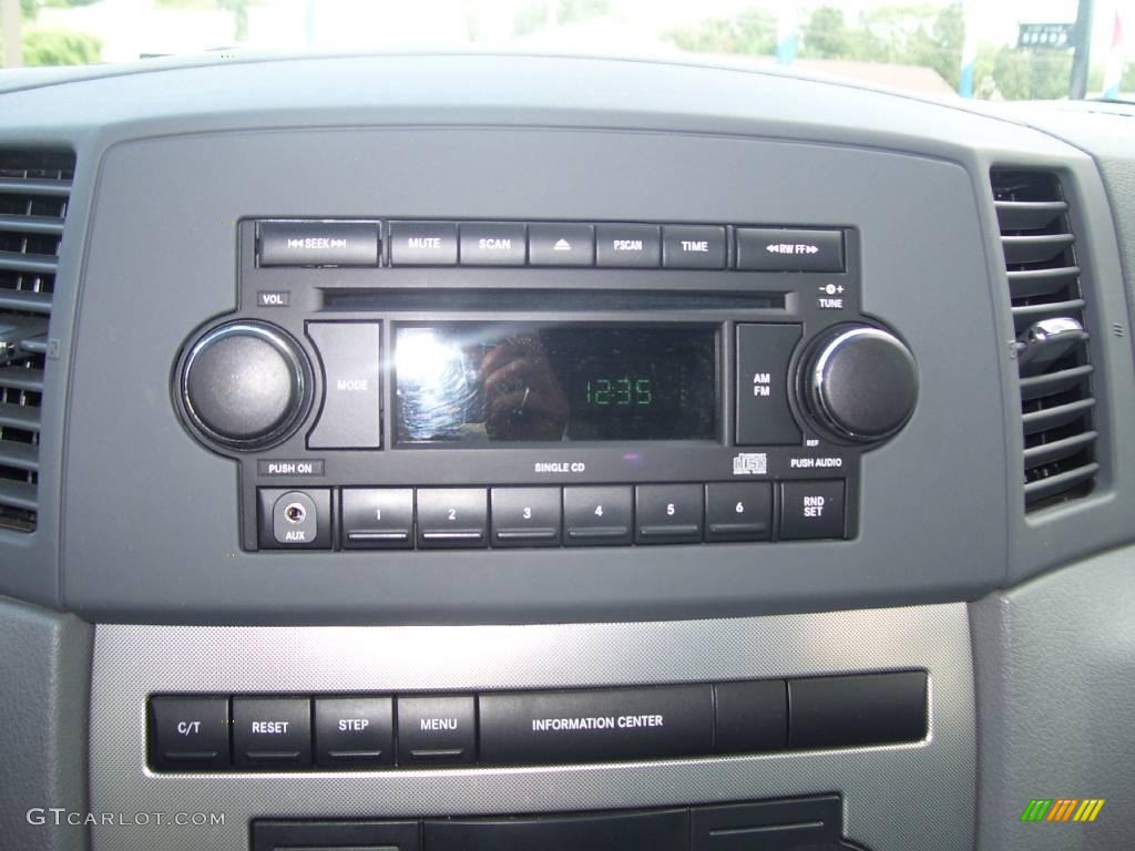 2007 Grand Cherokee Laredo 4x4 - Mineral Gray Metallic / Medium Slate Gray photo #12
