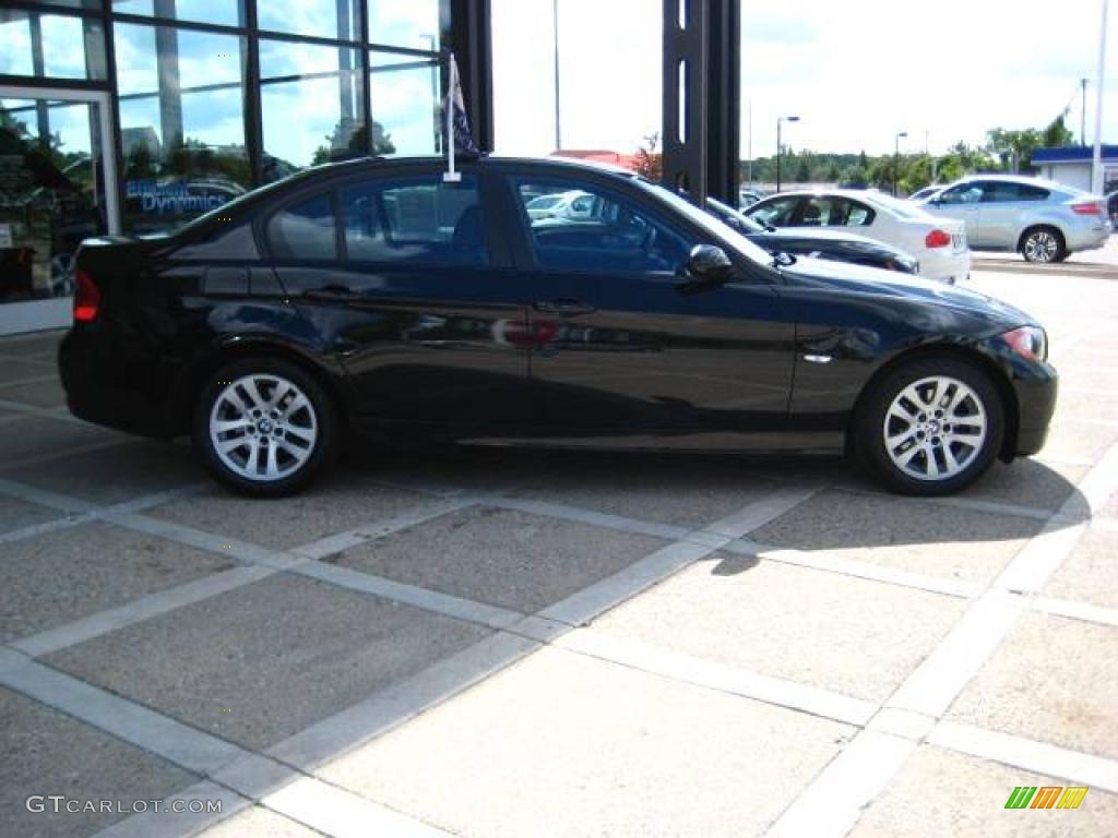 2006 3 Series 325xi Sedan - Jet Black / Black photo #9