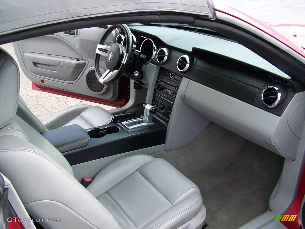 2006 Mustang V6 Premium Convertible - Redfire Metallic / Light Graphite photo #7