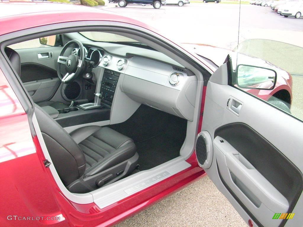 2007 Mustang GT Premium Coupe - Redfire Metallic / Light Graphite photo #8