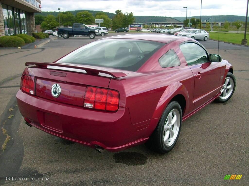 2007 Mustang GT Premium Coupe - Redfire Metallic / Light Graphite photo #12