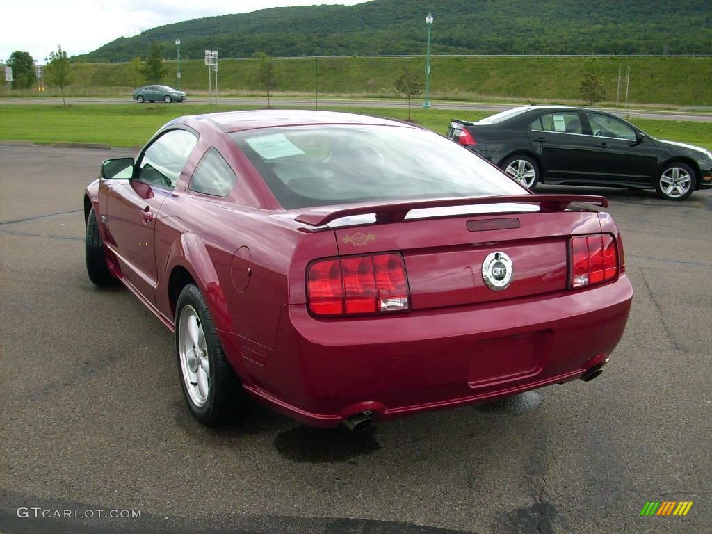 2007 Mustang GT Premium Coupe - Redfire Metallic / Light Graphite photo #14