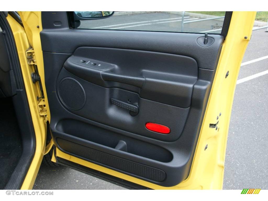 2005 Ram 1500 SLT Rumble Bee Quad Cab 4x4 - Solar Yellow / Dark Slate Gray photo #20