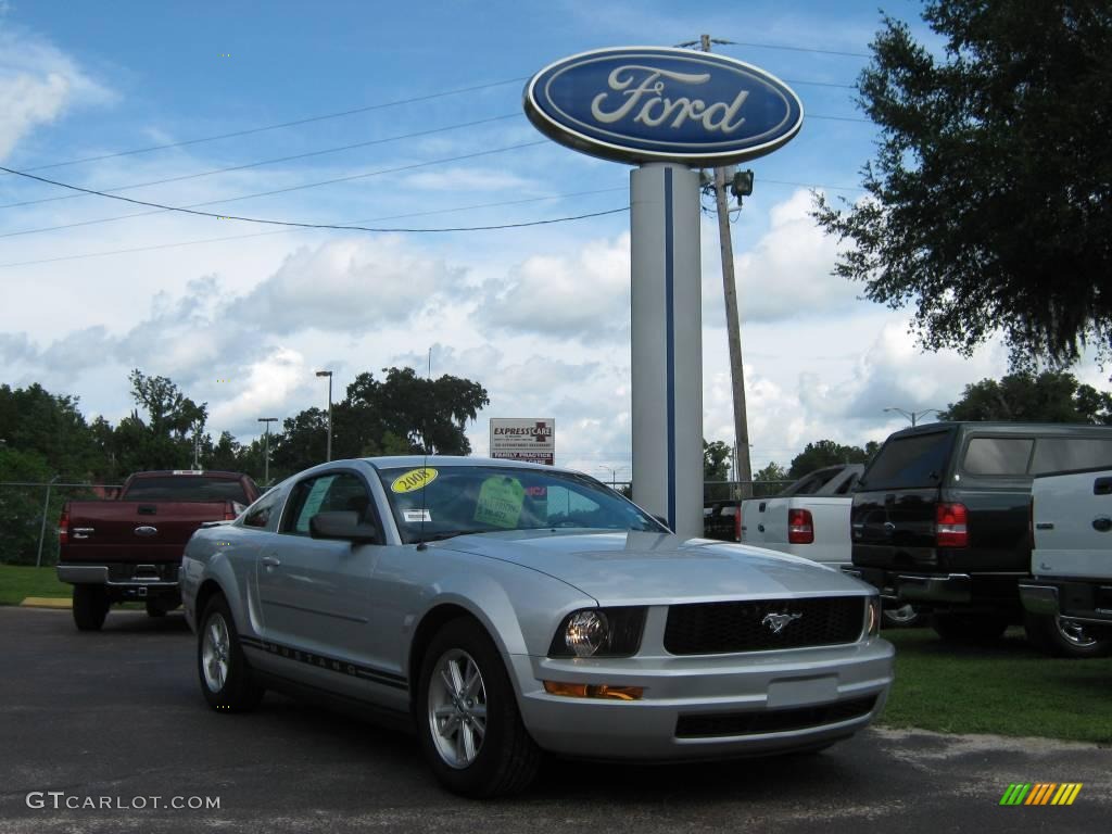 2008 Mustang V6 Deluxe Coupe - Brilliant Silver Metallic / Light Graphite photo #1