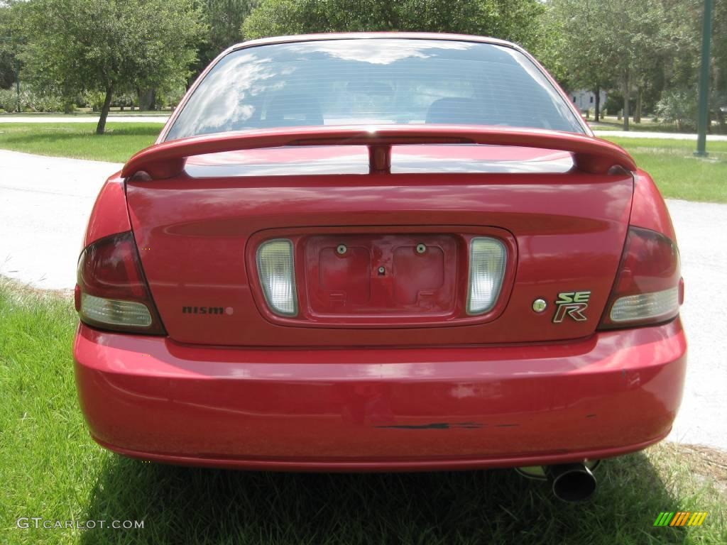 2003 Sentra SE-R - Aztec Red / Black photo #13