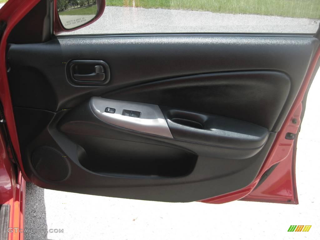 2003 Sentra SE-R - Aztec Red / Black photo #22