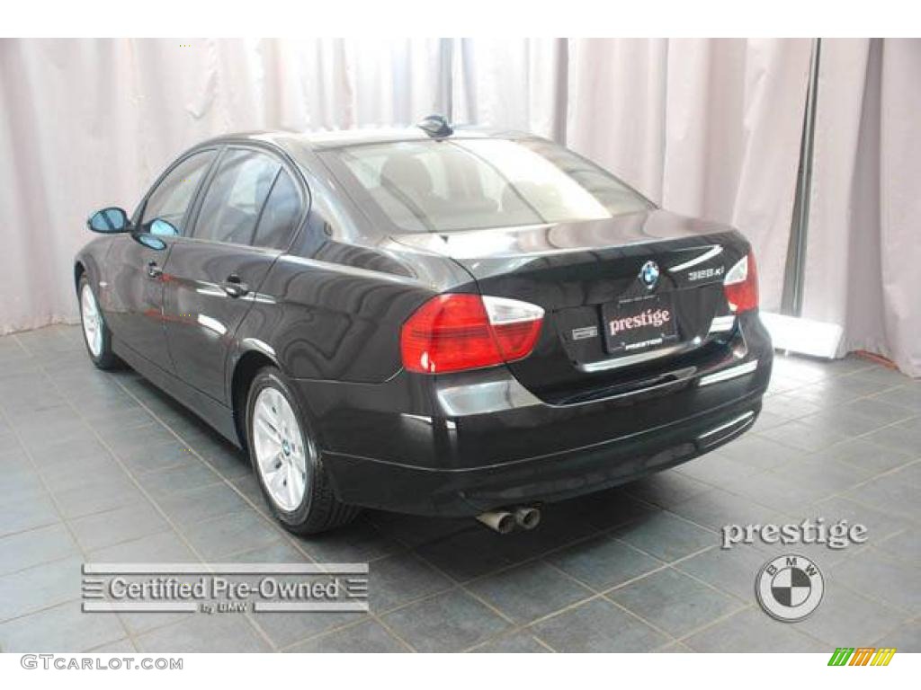 2009 3 Series 328xi Sedan - Black Sapphire Metallic / Black photo #3