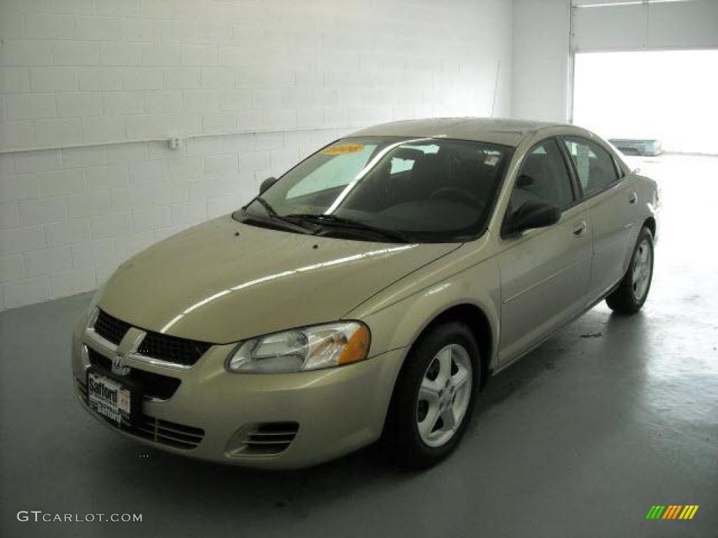 2006 Stratus SXT Sedan - Linen Gold Metallic / Dark Slate Grey photo #1