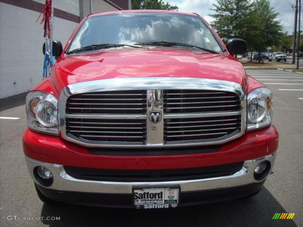 2008 Ram 1500 Big Horn Edition Quad Cab 4x4 - Flame Red / Medium Slate Gray photo #7