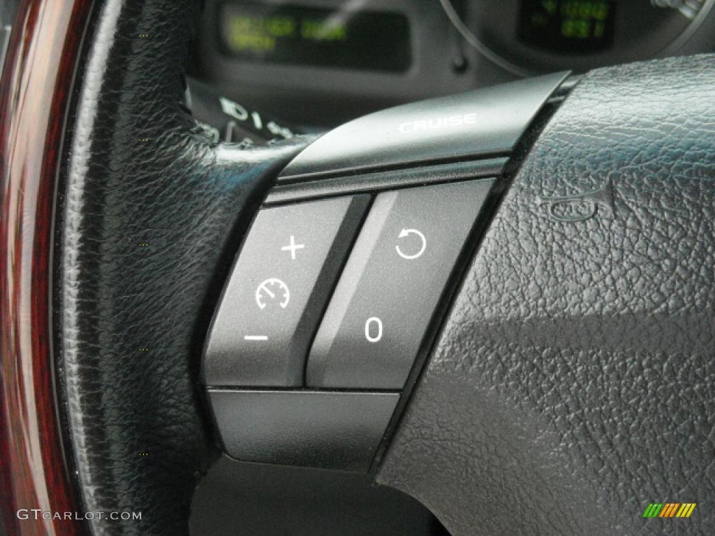 2005 XC70 AWD - Crystal Green Metallic / Graphite photo #18