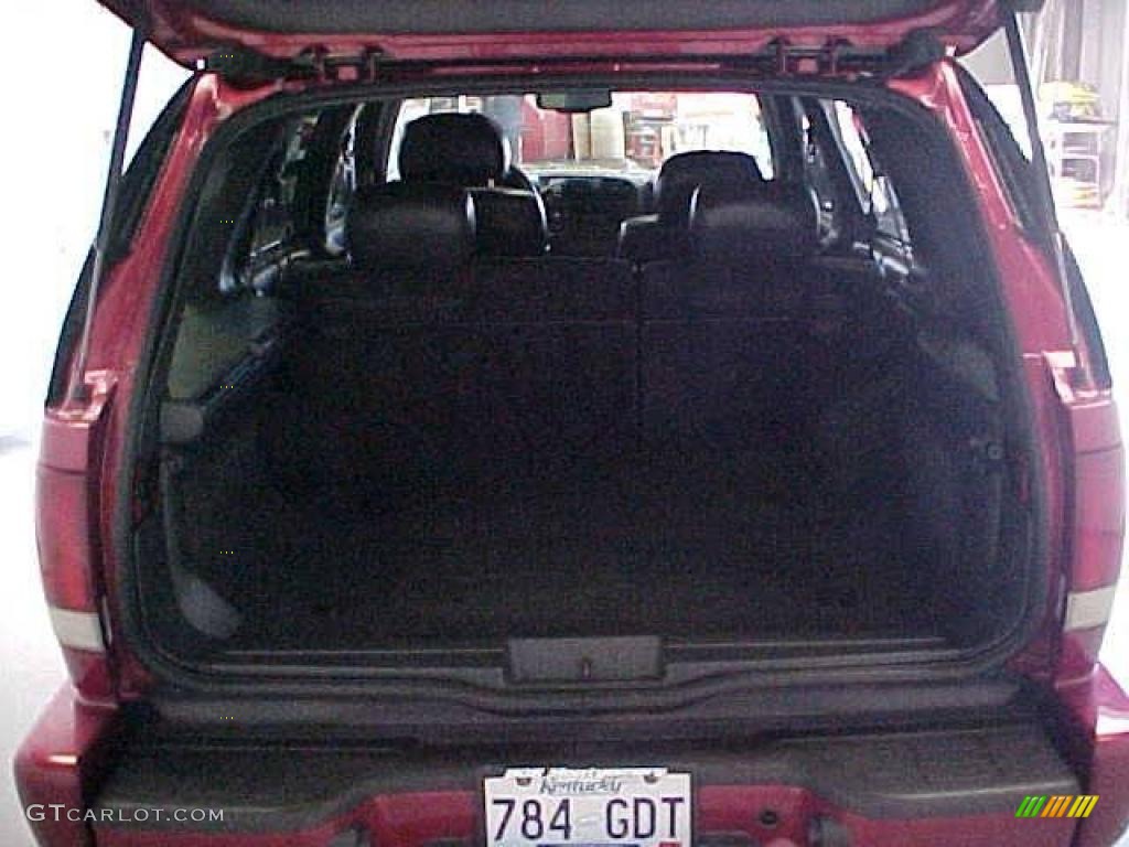 2001 Blazer LT 4x4 - Majestic Red Metallic / Graphite photo #15