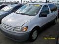 2001 Super White Toyota Sienna LE  photo #1