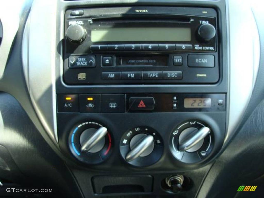 2004 RAV4 4WD - Titanium Metallic / Dark Charcoal photo #11