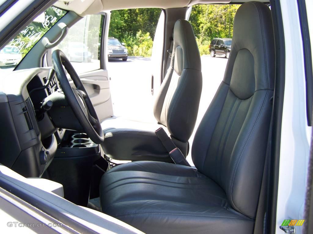 2009 Express 2500 Cargo Van - Summit White / Medium Pewter photo #7