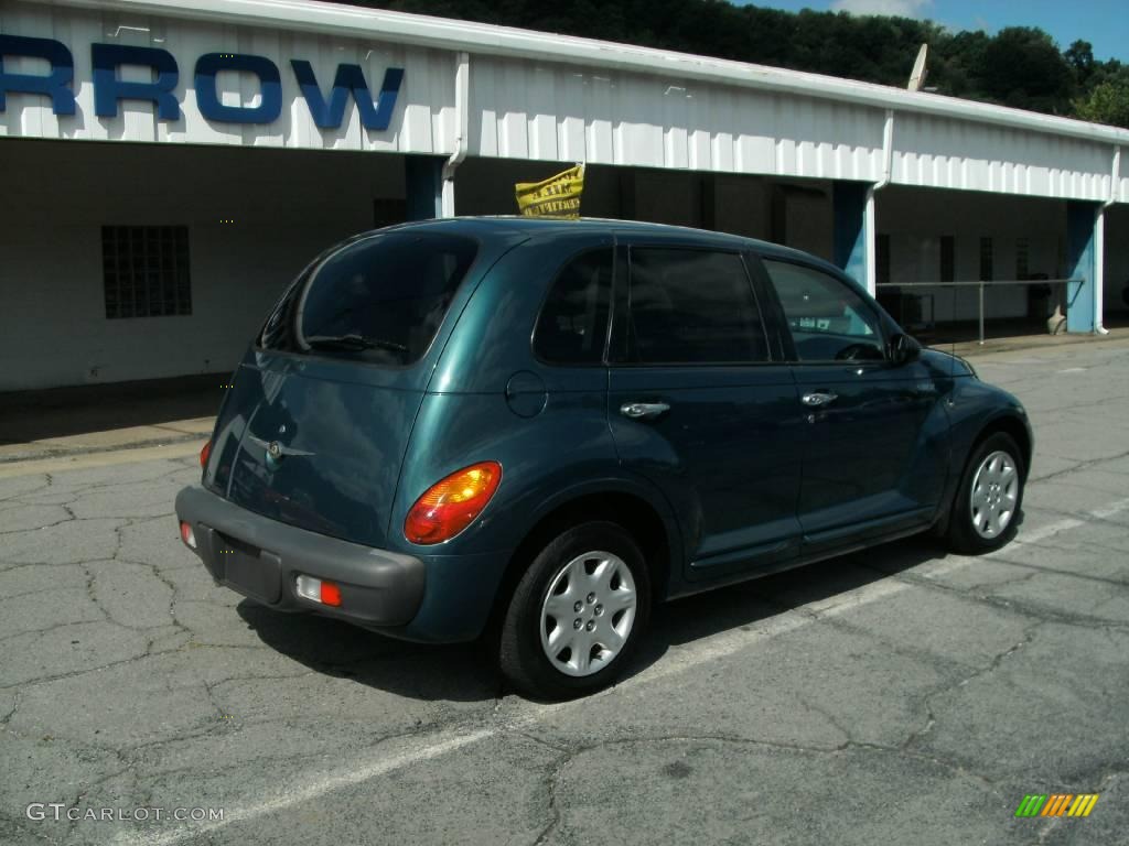 2004 PT Cruiser Touring - Onyx Green Pearl / Taupe/Pearl Beige photo #2