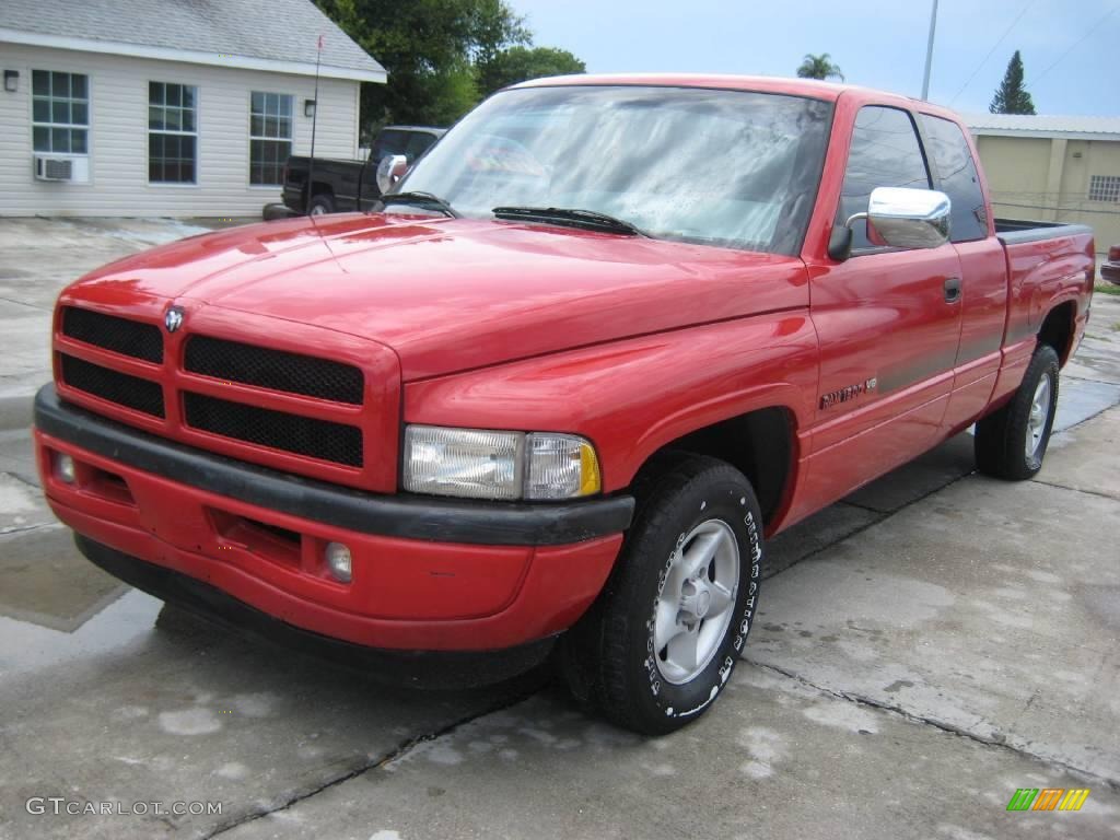 1997 Ram 1500 Sport Extended Cab - Flame Red / Mist Gray photo #1