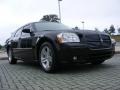 2007 Brilliant Black Crystal Pearl Dodge Magnum SXT  photo #7