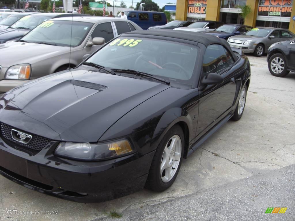 1999 Mustang GT Convertible - Black / Dark Charcoal photo #2