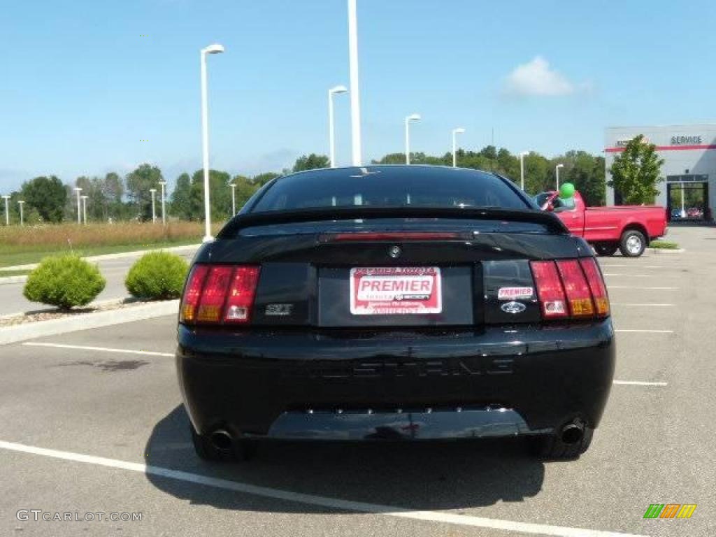 1999 Mustang SVT Cobra Coupe - Black / Dark Charcoal photo #4
