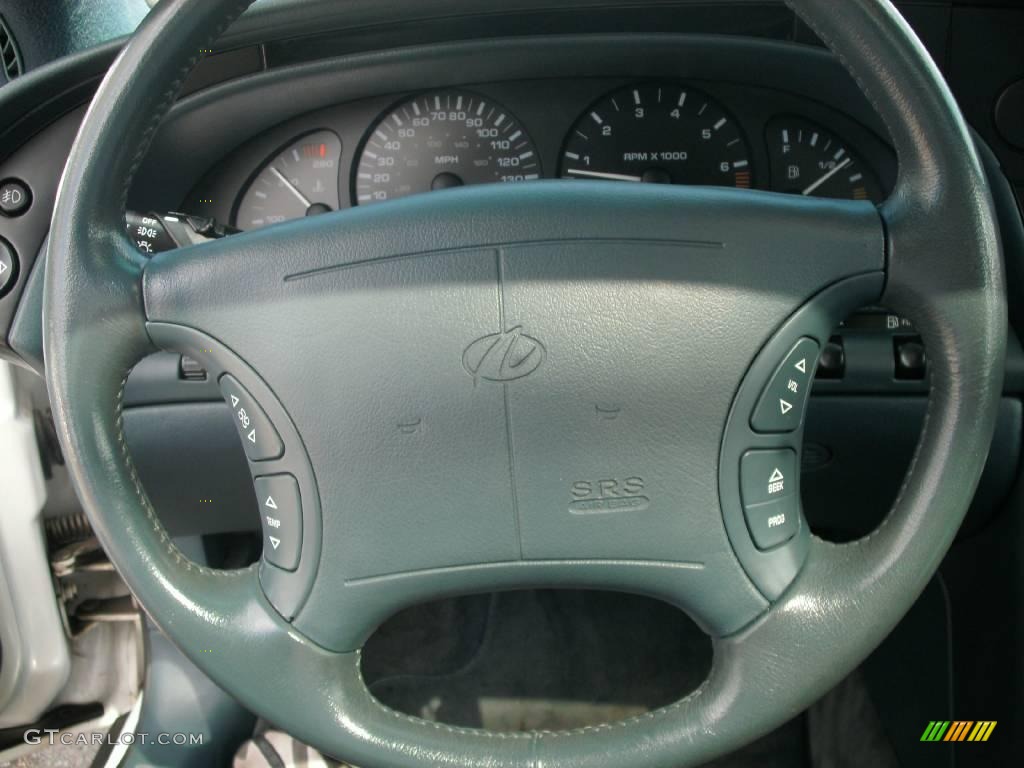 1996 Aurora 4.0 - Bright White / Dark Gray photo #24