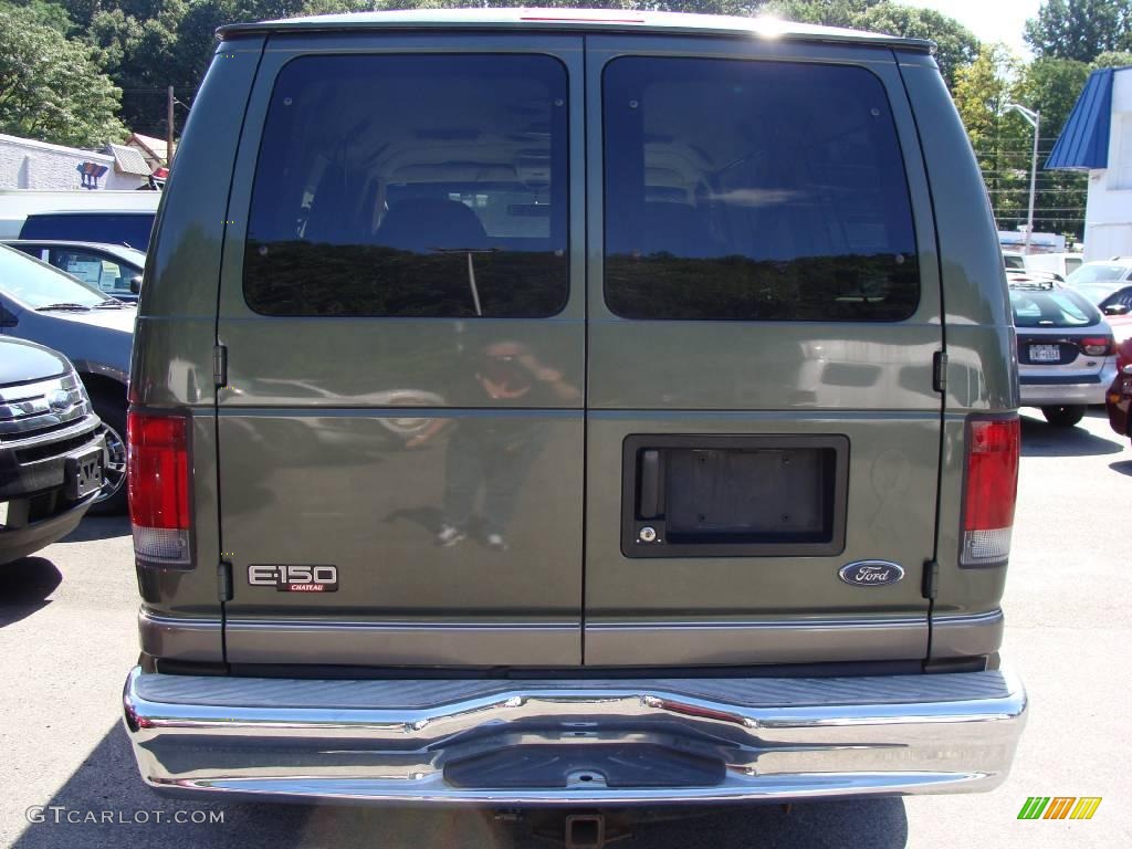 2003 E Series Van E150 Passenger - Estate Green Metallic / Medium Pebble photo #5