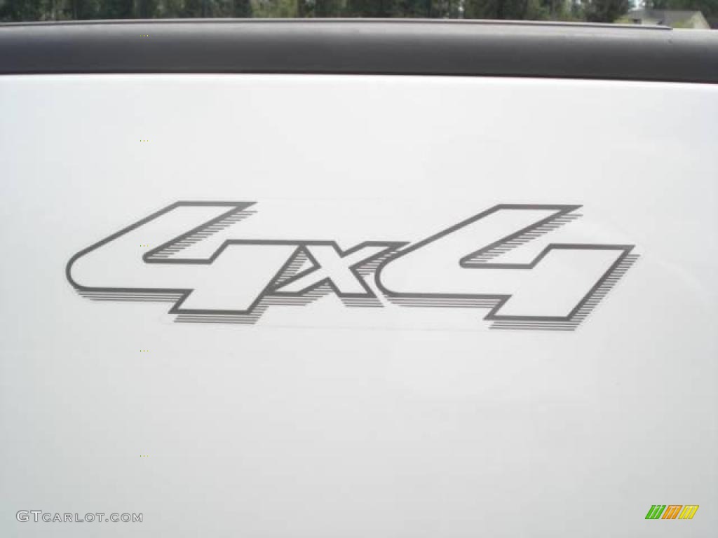 2005 F150 XLT SuperCab 4x4 - Oxford White / Medium Flint Grey photo #6