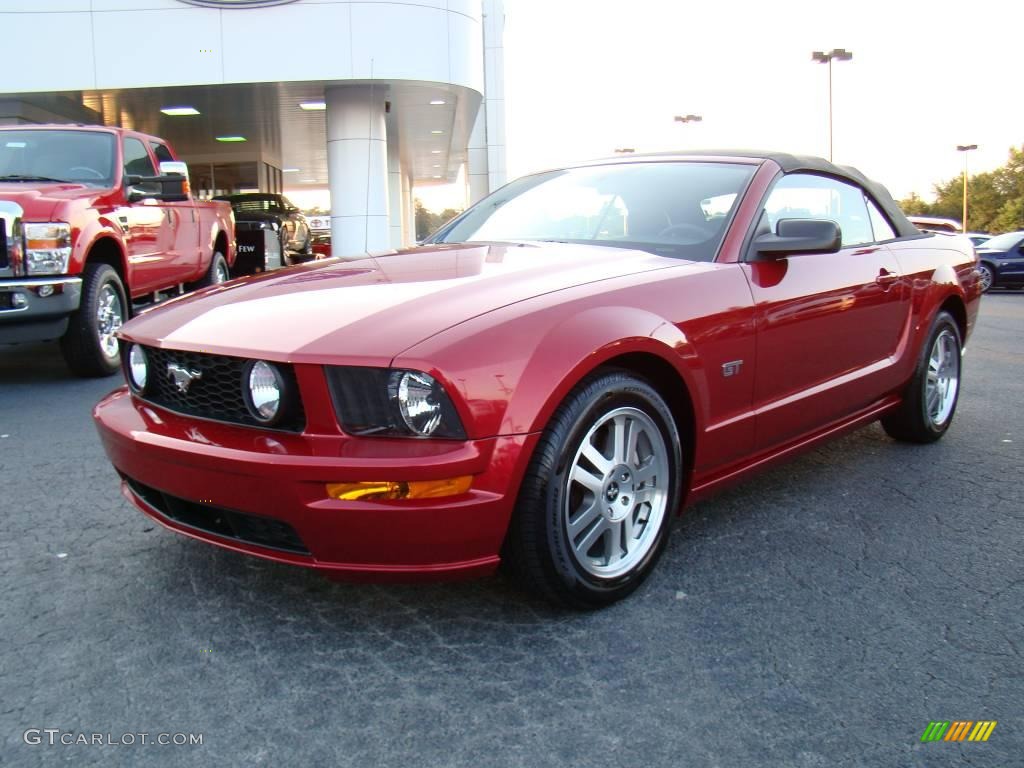 2006 Mustang GT Premium Convertible - Redfire Metallic / Dark Charcoal photo #6