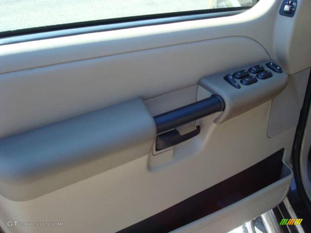 2005 Explorer Sport Trac Adrenalin 4x4 - Dark Stone Metallic / Medium Pebble photo #14