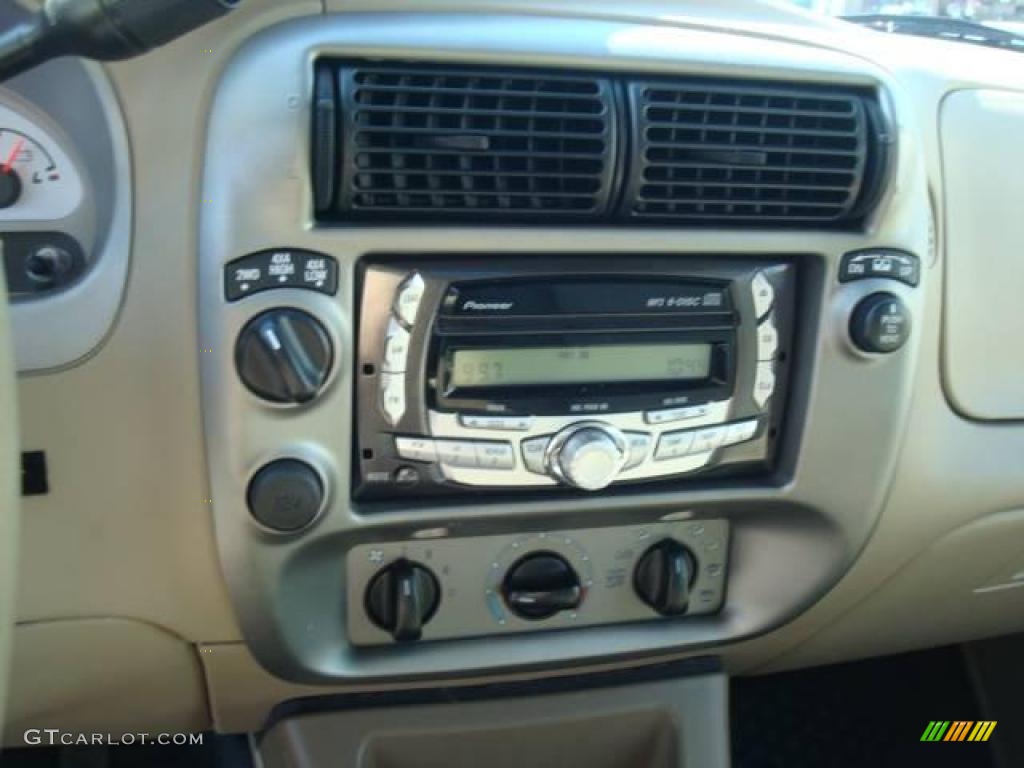 2005 Explorer Sport Trac Adrenalin 4x4 - Dark Stone Metallic / Medium Pebble photo #18