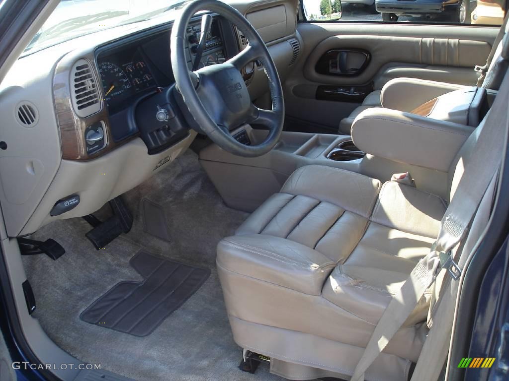 1999 Suburban K1500 SLT 4x4 - Indigo Blue Metallic / Neutral photo #16