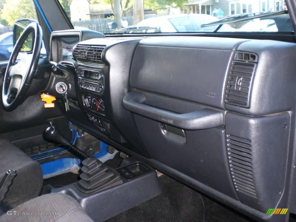 2003 Wrangler Sport 4x4 - Intense Blue Pearl / Dark Slate Gray photo #42