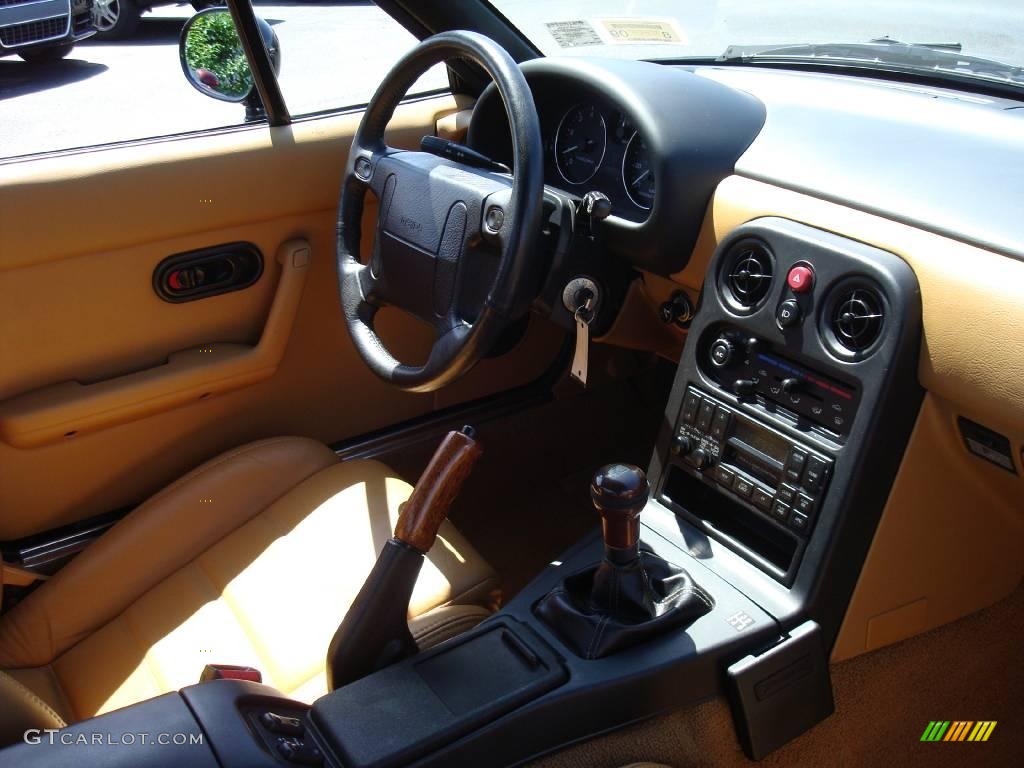 1992 MX-5 Miata Roadster - Brilliant Black / Tan photo #17