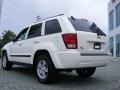 Stone White - Grand Cherokee Laredo Photo No. 3