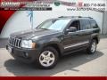 2005 Brilliant Black Crystal Pearl Jeep Grand Cherokee Limited 4x4  photo #1