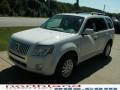 White Suede - Mariner V6 Premier 4WD Photo No. 13