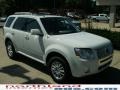 White Suede - Mariner V6 Premier 4WD Photo No. 15