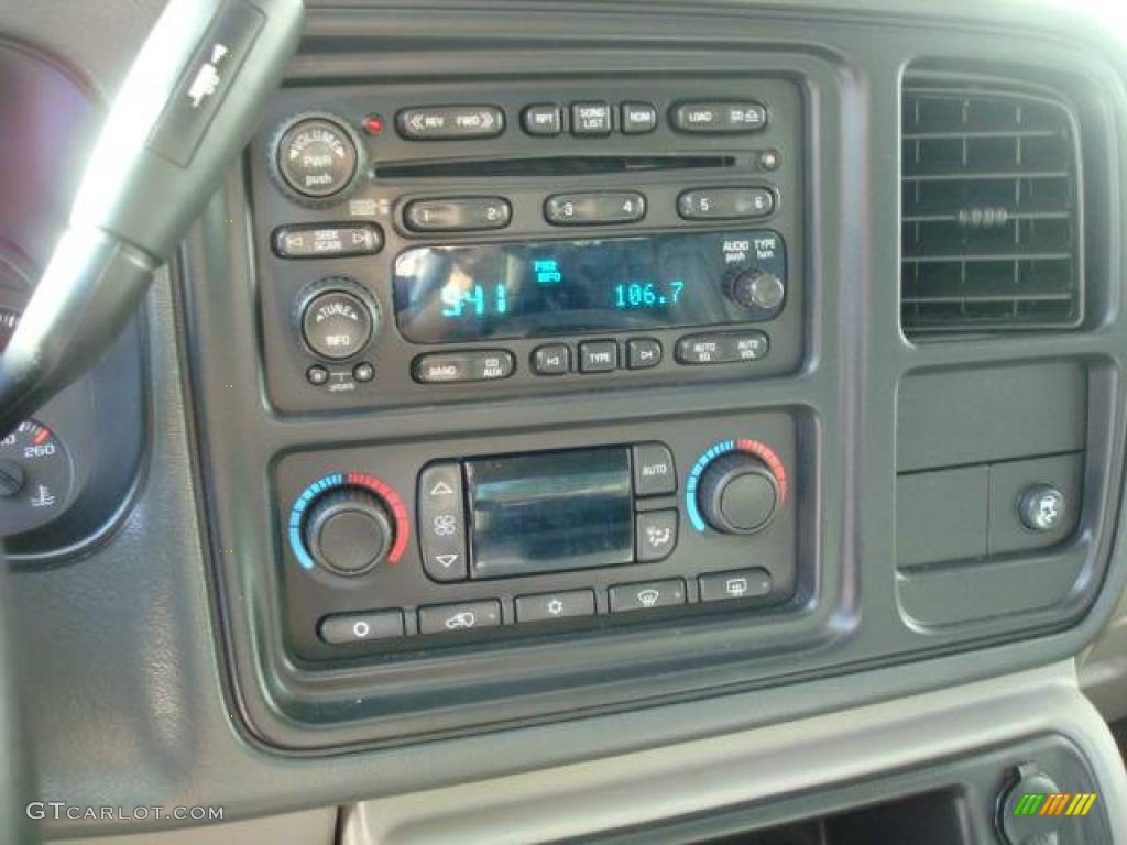 2005 Tahoe LS 4x4 - Black / Gray/Dark Charcoal photo #13